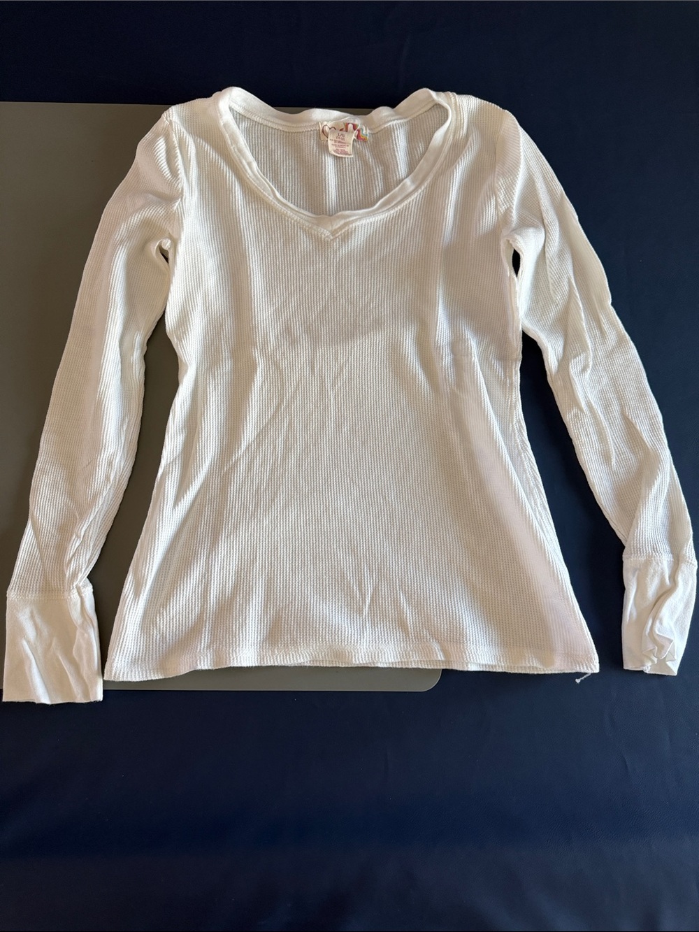 OP Women's White Ribbed V-Neck Long Sleeve Top